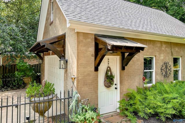 2404 Hideaway Place SE, Decatur, AL 35603