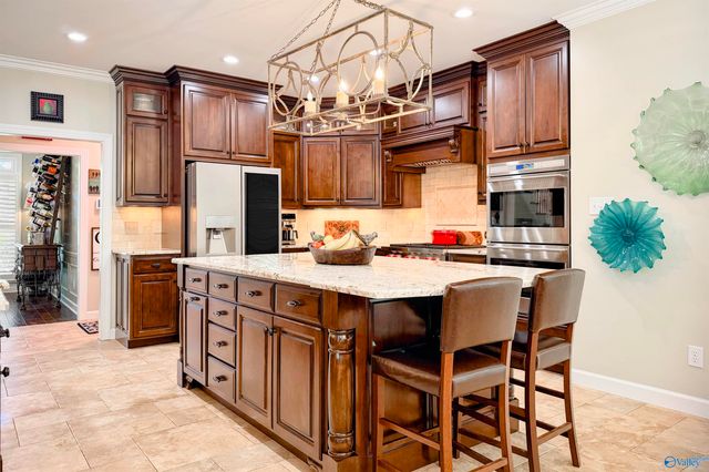 2404 Hideaway Place SE, Decatur, AL 35603