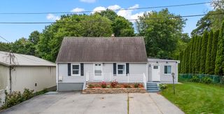 3 Rodman Rd, Webster, MA 01570