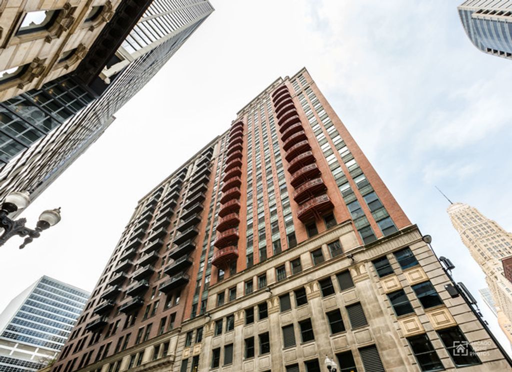 208 W Washington Street 1407, Chicago, IL 60606