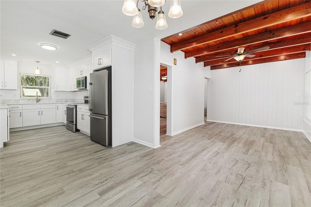 5256 KNIGHTS STATION ROAD, Lakeland, FL 33810
