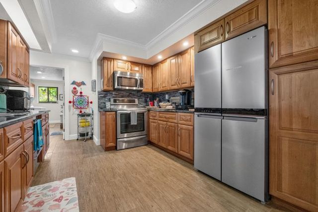 2409 SW 27th Avenue, Fort Lauderdale, FL 33312