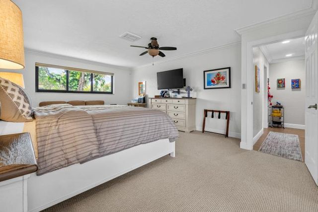 2409 SW 27th Avenue, Fort Lauderdale, FL 33312
