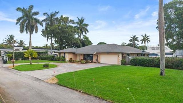 2409 SW 27th Avenue, Fort Lauderdale, FL 33312