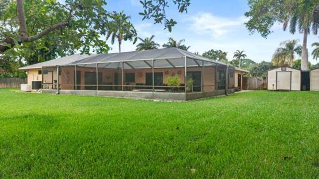 2409 SW 27th Avenue, Fort Lauderdale, FL 33312