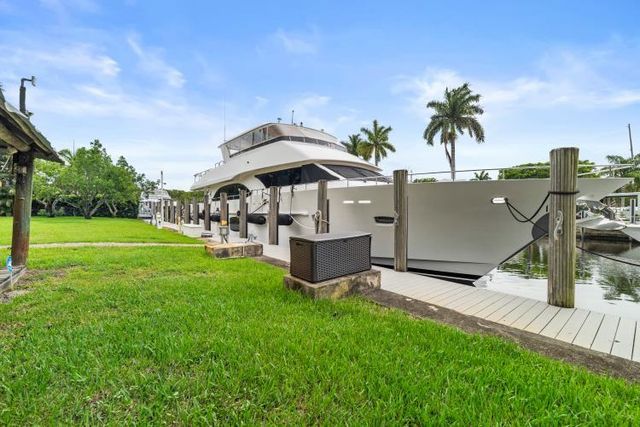 2409 SW 27th Avenue, Fort Lauderdale, FL 33312