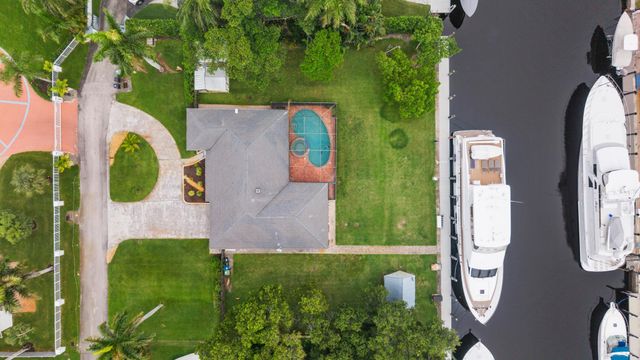 2409 SW 27th Avenue, Fort Lauderdale, FL 33312