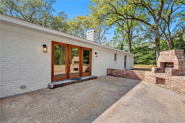 7273 Magnolia Avenue, Theodore, AL 36582