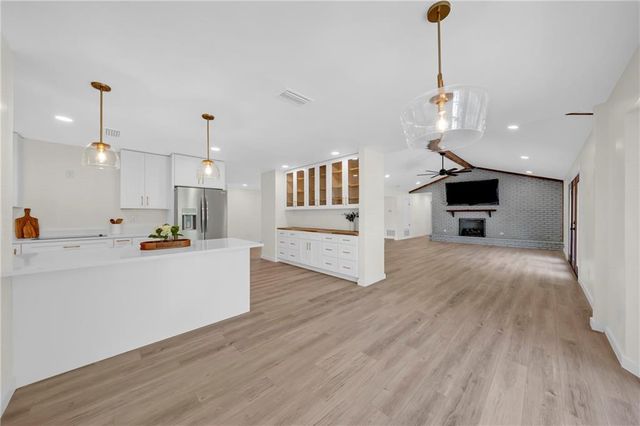 7273 Magnolia Avenue, Theodore, AL 36582