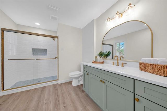 7273 Magnolia Avenue, Theodore, AL 36582