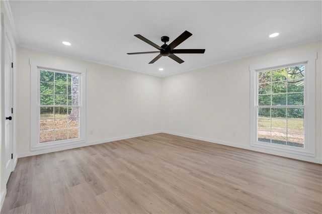 7273 Magnolia Avenue, Theodore, AL 36582