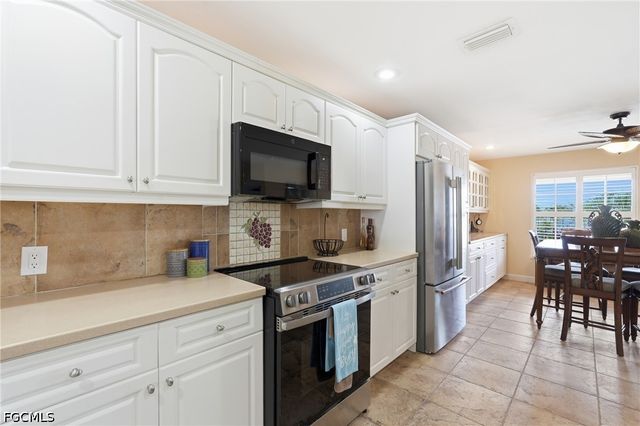 4206 SE 20th PL 105, Cape Coral, FL 33904