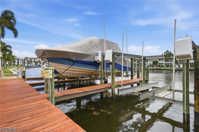 4206 SE 20th PL 105, Cape Coral, FL 33904