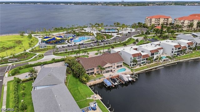 4206 SE 20th PL 105, Cape Coral, FL 33904