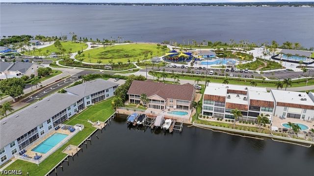 4206 SE 20th PL 105, Cape Coral, FL 33904