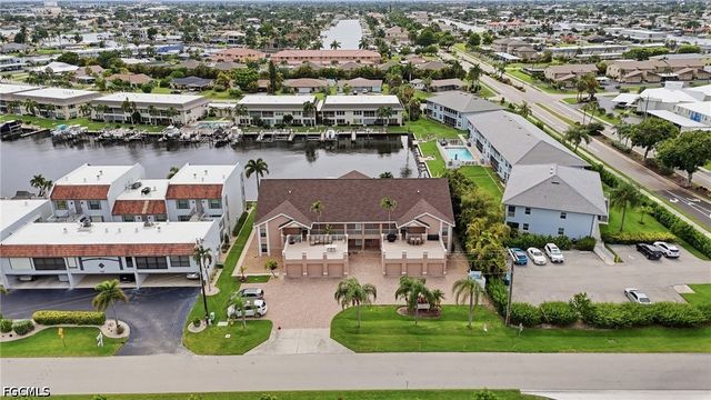 4206 SE 20th PL 105, Cape Coral, FL 33904