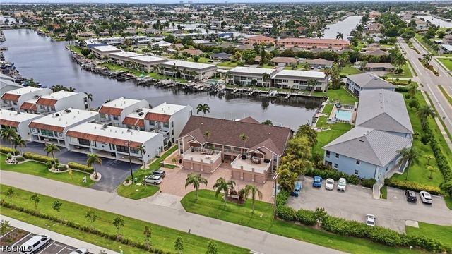 4206 SE 20th PL 105, Cape Coral, FL 33904