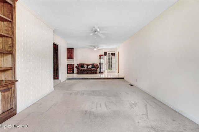 102 Trollingwood Drive, Goldsboro, NC 27534
