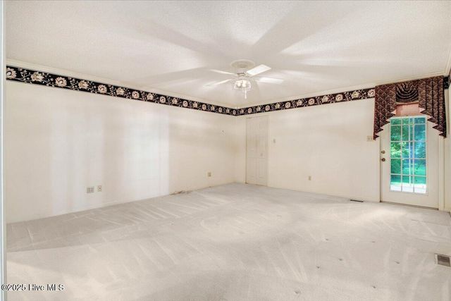 102 Trollingwood Drive, Goldsboro, NC 27534