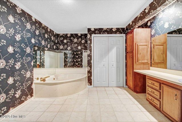 102 Trollingwood Drive, Goldsboro, NC 27534