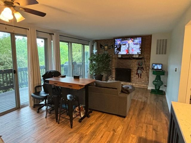 5516 E Lake Drive 92-D, Lisle, IL 60532