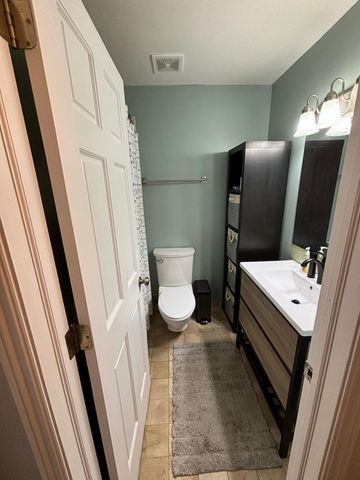 5516 E Lake Drive 92-D, Lisle, IL 60532