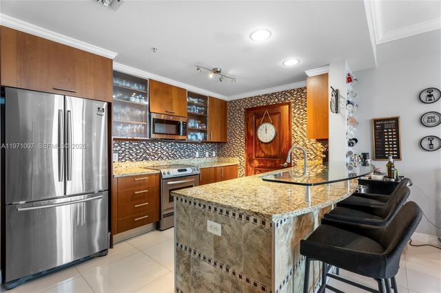 1945 S Ocean Dr 2209, Hallandale Beach, FL 33009