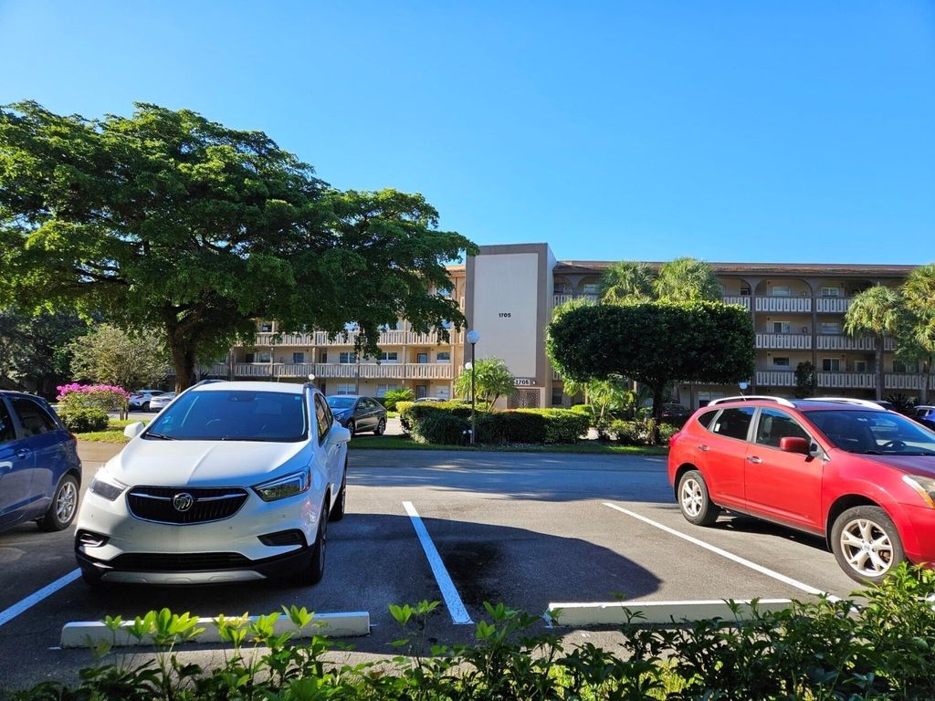 1705 Andros Isle O3, Coconut Creek, FL 33066