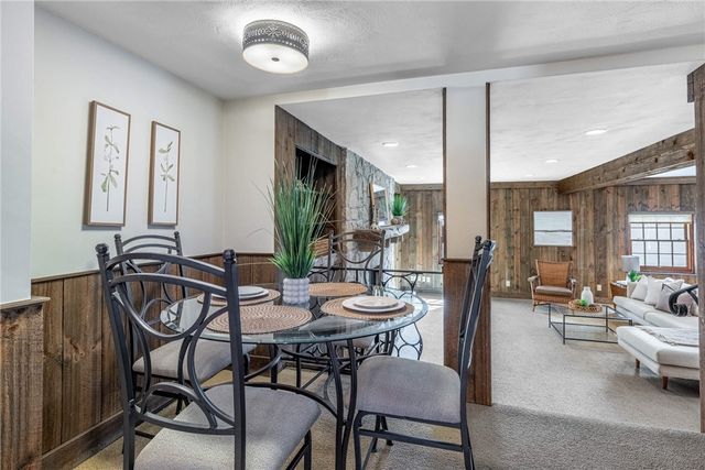 24 Greenmount Boulevard, Oakwood, OH 45419