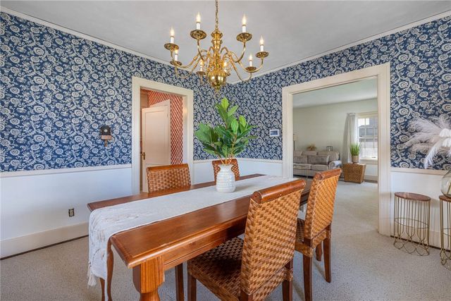 24 Greenmount Boulevard, Oakwood, OH 45419