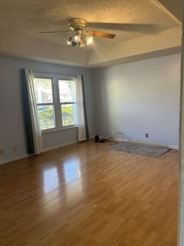 1914 Claymont Dr, Clarksville, TN 37040