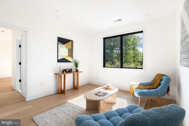 6921 GRANBY ST, Bethesda, MD 20817