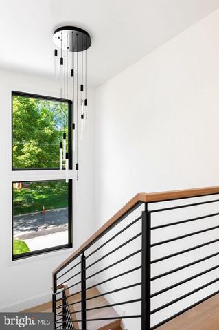 6921 GRANBY ST, Bethesda, MD 20817