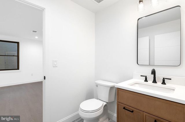 6921 GRANBY ST, Bethesda, MD 20817