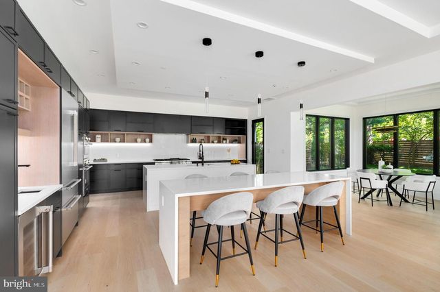 6921 GRANBY ST, Bethesda, MD 20817