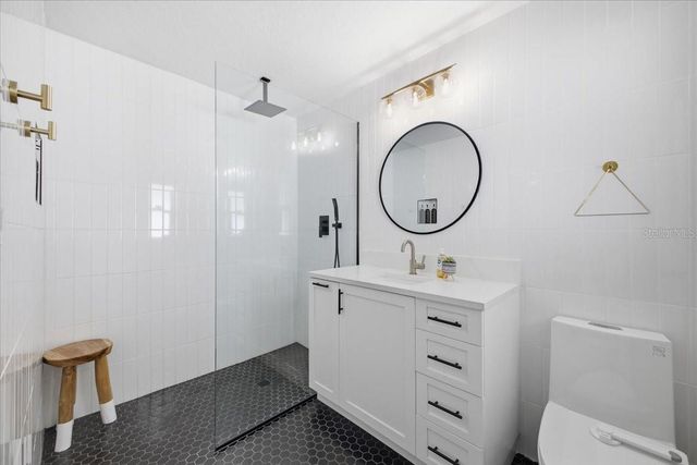 2708 6TH AVENUE E, Palmetto, FL 34221