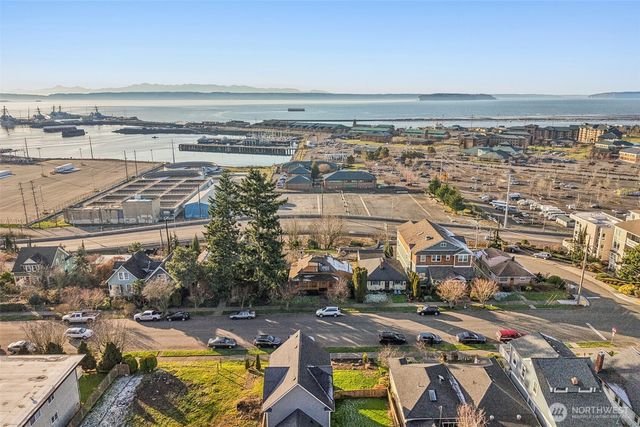 2108 Grand Avenue, Everett, WA 98201