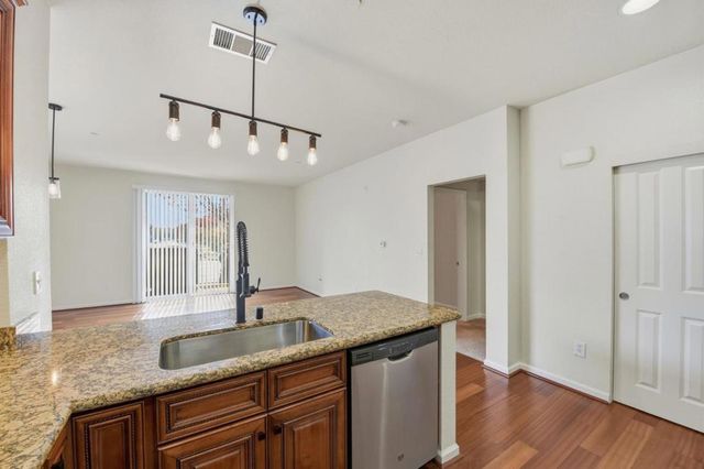 1445 Fruitdale Avenue 101, San Jose, CA 95128