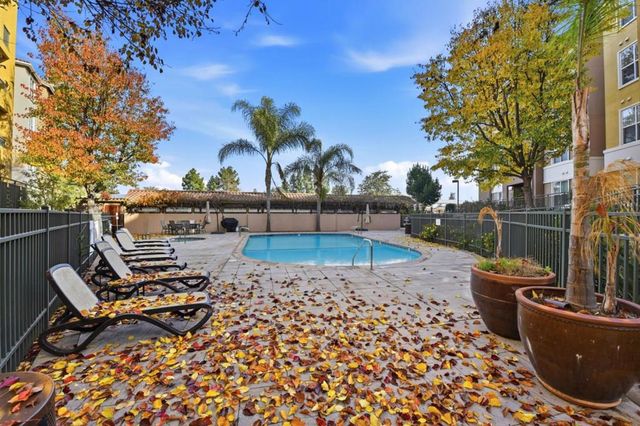 1445 Fruitdale Avenue 101, San Jose, CA 95128