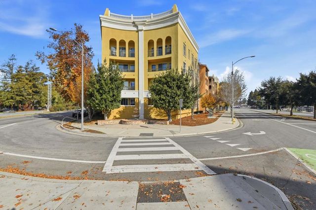 1445 Fruitdale Avenue 101, San Jose, CA 95128