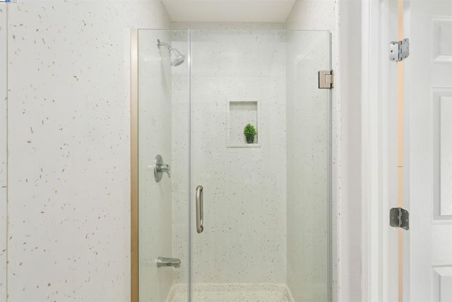 6330 TRI lane, El Sobrante, CA 94803