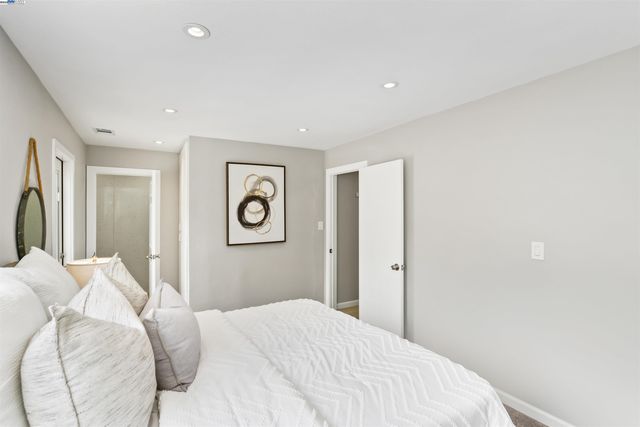 6330 TRI lane, El Sobrante, CA 94803