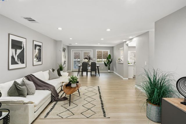 6330 TRI lane, El Sobrante, CA 94803