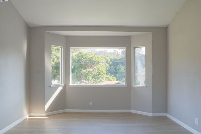 6330 TRI lane, El Sobrante, CA 94803