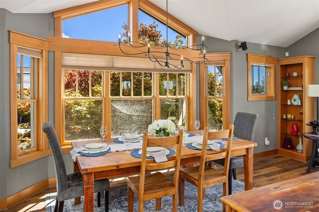 421 2nd Street W, Kirkland, WA 98033