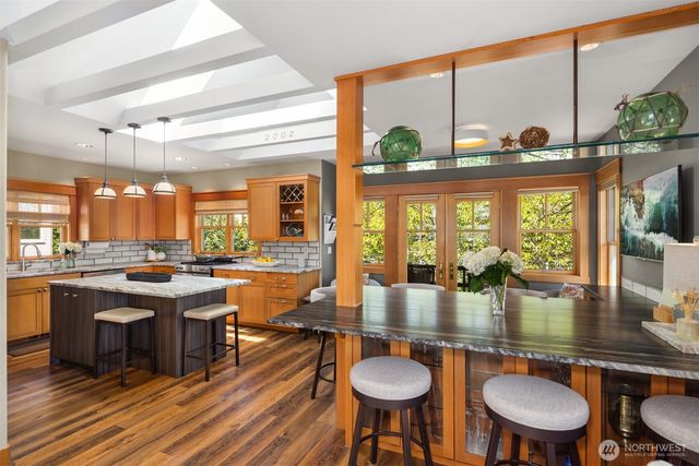 421 2nd Street W, Kirkland, WA 98033