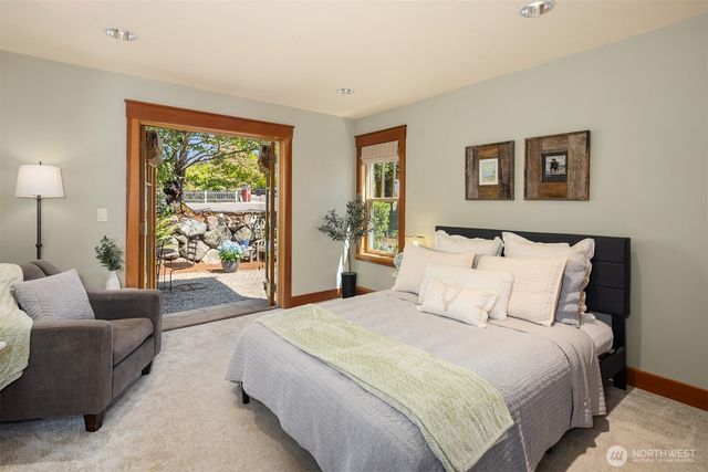 421 2nd Street W, Kirkland, WA 98033