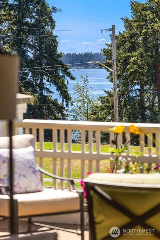 421 2nd Street W, Kirkland, WA 98033