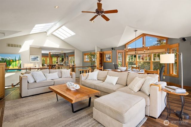 421 2nd Street W, Kirkland, WA 98033