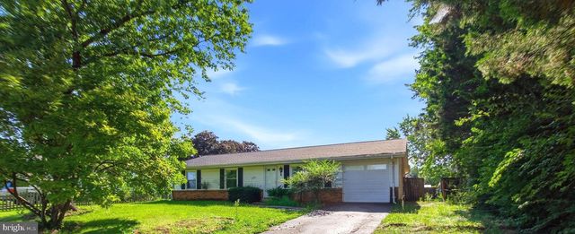 1100 N STERLING BLVD, Sterling, VA 20164